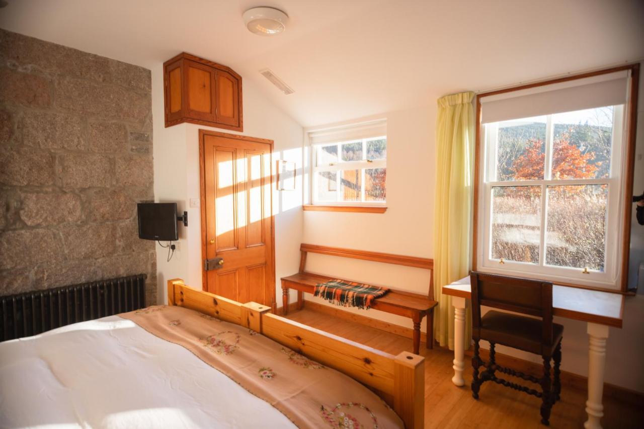 Schoolhouse Bed and Breakfast Ballater Buitenkant foto