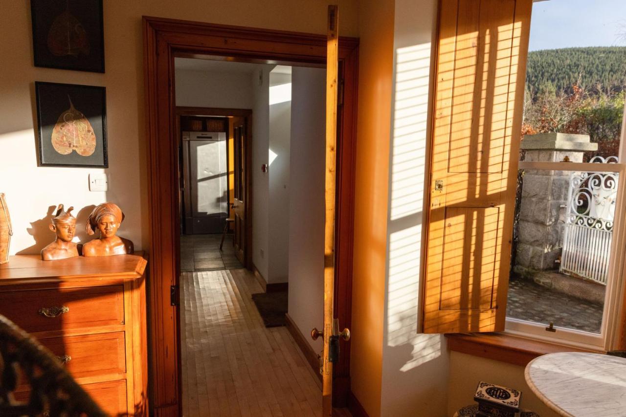 Schoolhouse Bed and Breakfast Ballater Buitenkant foto